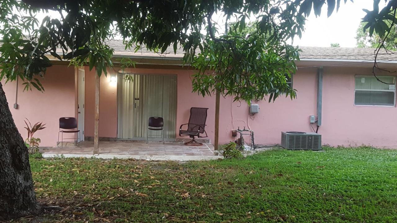The Jazzy Escape Villa Miami Dış mekan fotoğraf